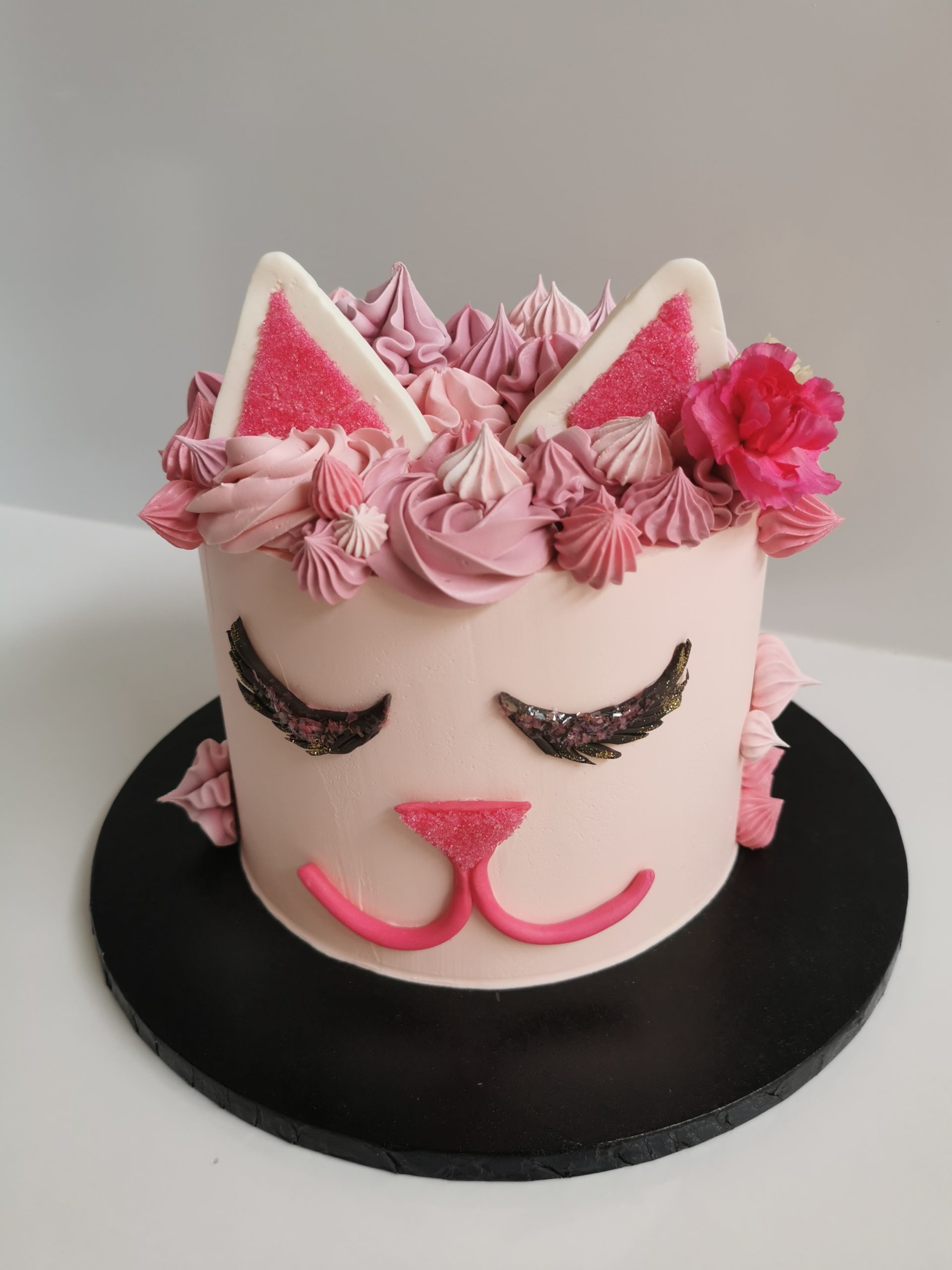 tort urodzinowy Panna Kotka
