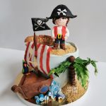 tort z piratem